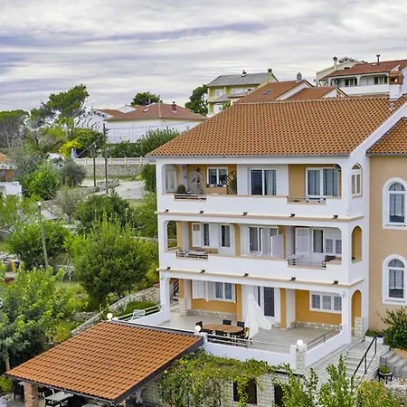 בית הארחה Bolero 3*