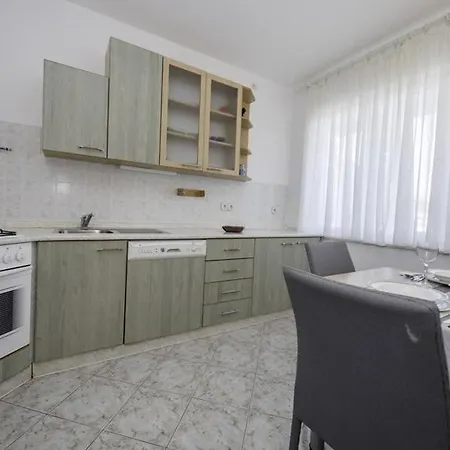 Bolero Penzion New Translation